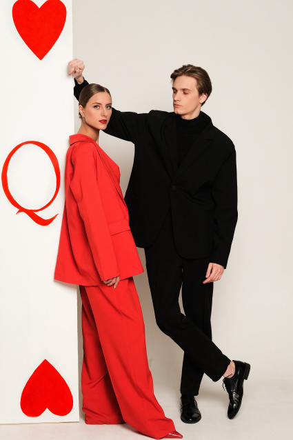 Заказать фотосессию Love Story для пары в студии от сети фотостудий Fashion Box в Санкт-Петербурге – фото № 6