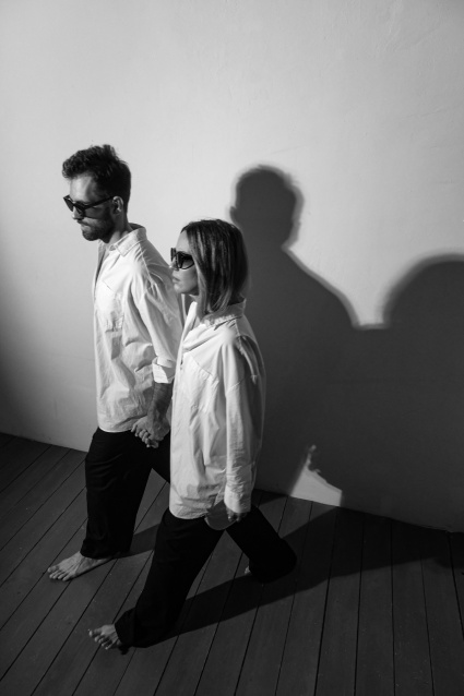 Заказать фотосессию Love Story для пары в студии от сети фотостудий Fashion Box в Санкт-Петербурге – фото № 12